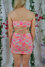 Load image into Gallery viewer, Pink Patterned 2-Piece Set
