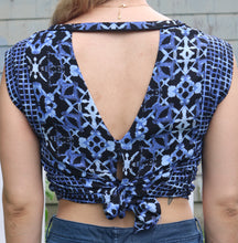 Load image into Gallery viewer, Navy Patterned Top

