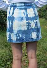 Load image into Gallery viewer, Button Up Bleach Dyed Skirt
